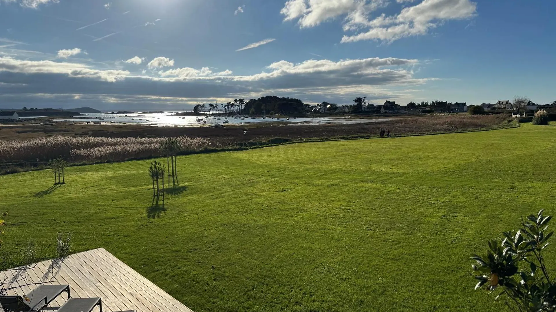 Feriehus Villa Mamina, Face A La Mer, Ile Grande Pleumeur-Bodou